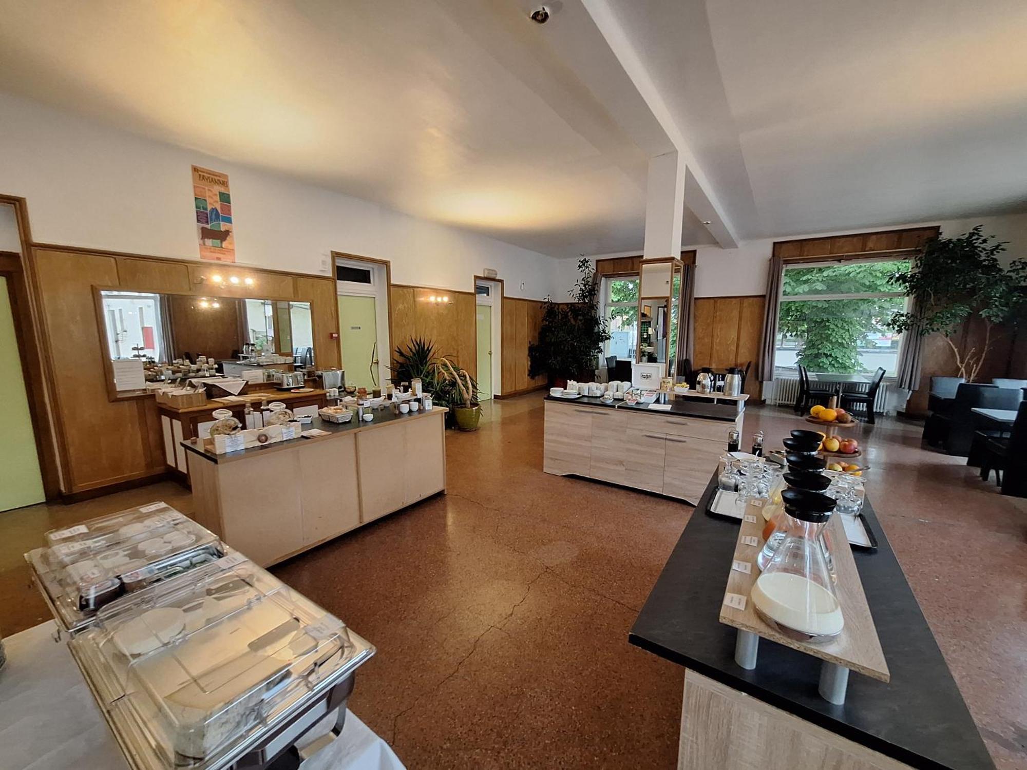 Hotel Le Connetable Saint-Bonnet-en-Champsaur Exteriör bild