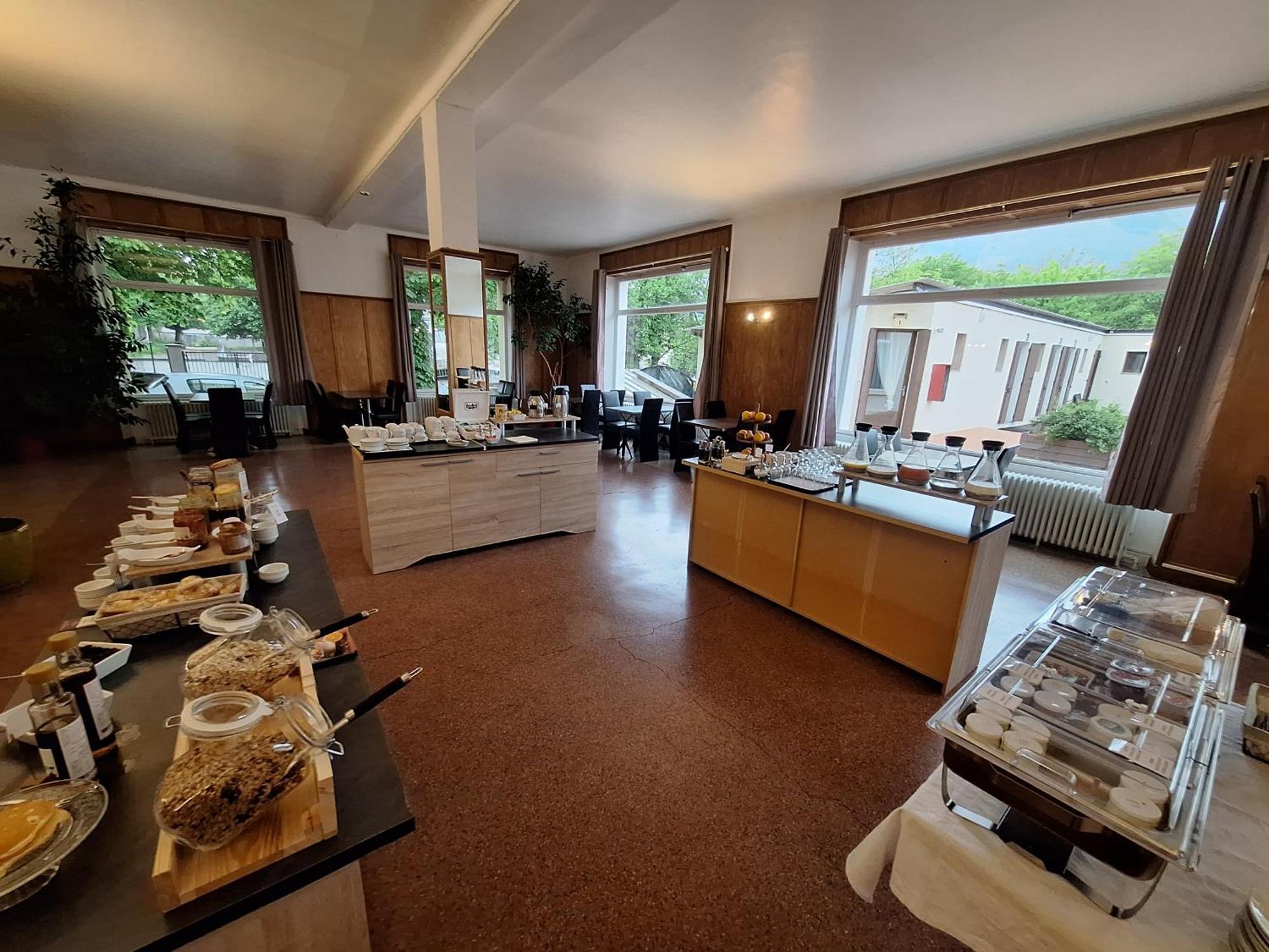 Hotel Le Connetable Saint-Bonnet-en-Champsaur Exteriör bild