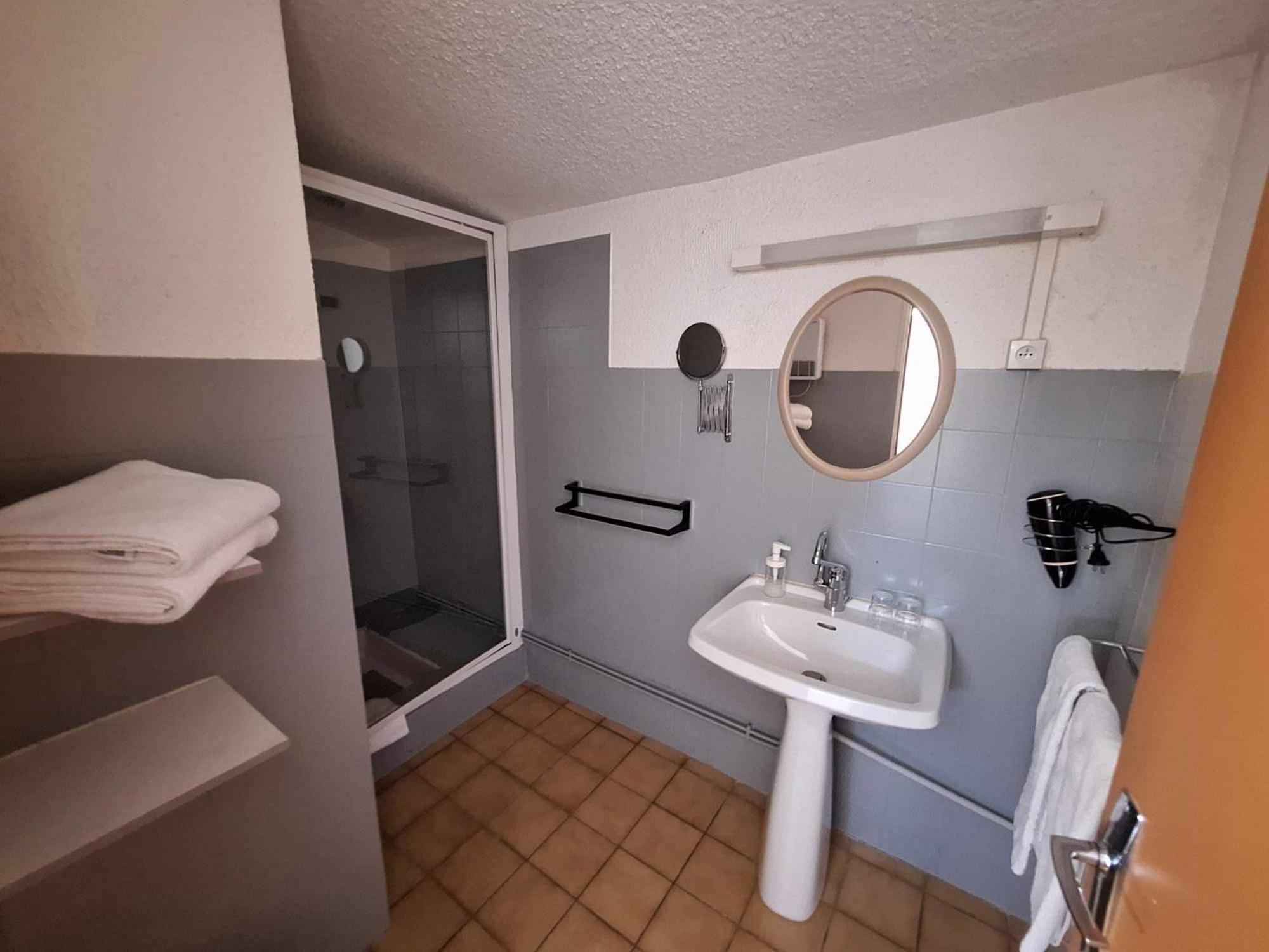 Hotel Le Connetable Saint-Bonnet-en-Champsaur Exteriör bild