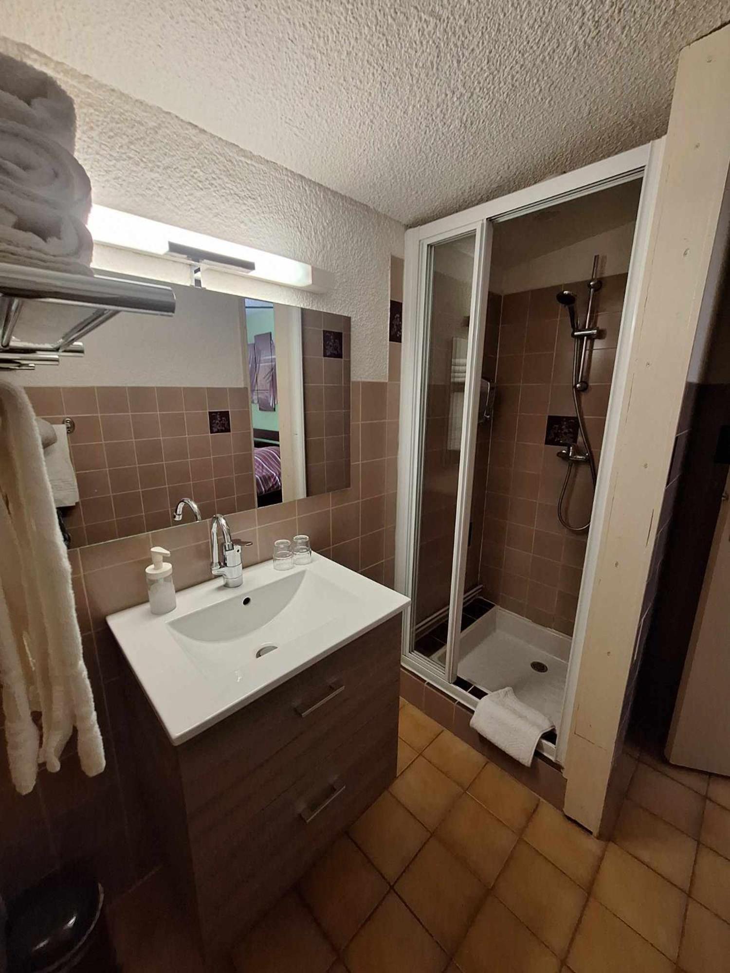 Hotel Le Connetable Saint-Bonnet-en-Champsaur Exteriör bild